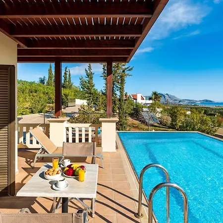 Aegean Blue Villa's Вилла Калаф