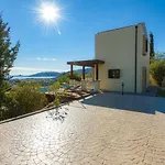 Villa Aegean Blue Villa's